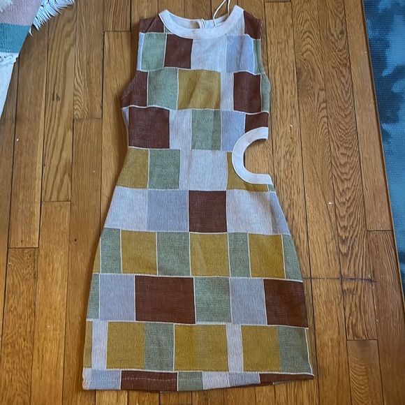 Zara Dresses & Skirts - Zara multi print cut out short dress.